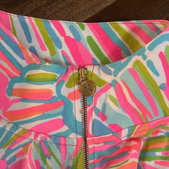 Like new Lilly Pulitzer full zip jacket size M - Picture 5 of 5